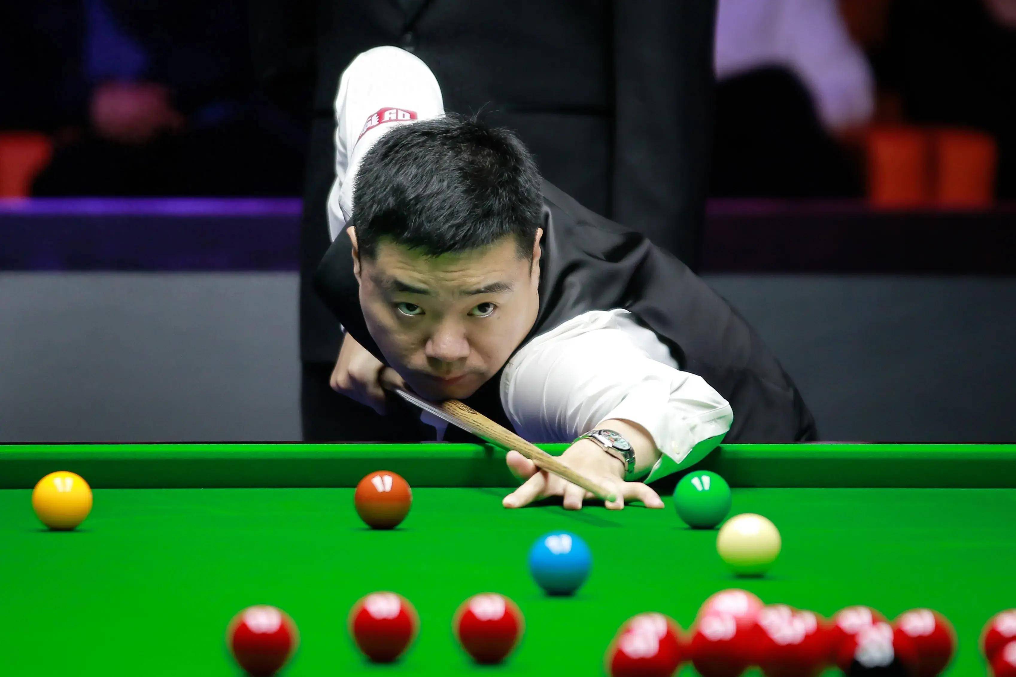 迪洛伦佐在 迪洛伦佐在