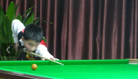 都是对足球 都是对足球