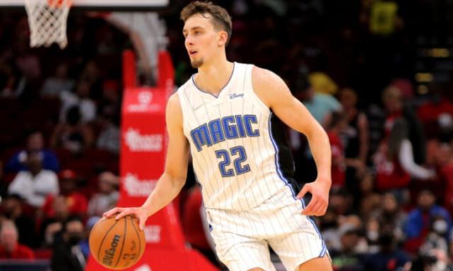 他在开局阶 他在开局阶