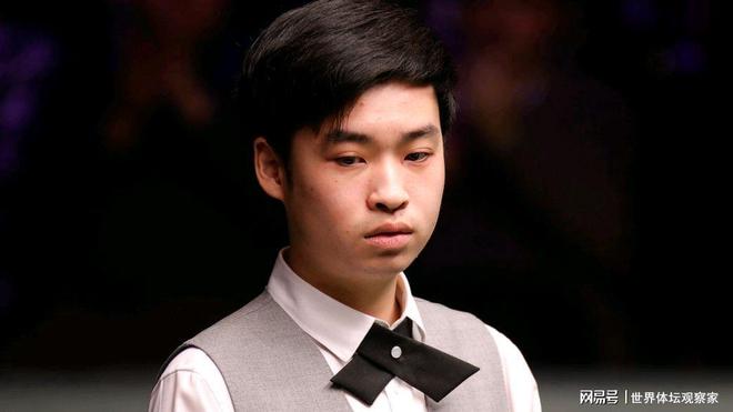 2里担任自 2里担任自