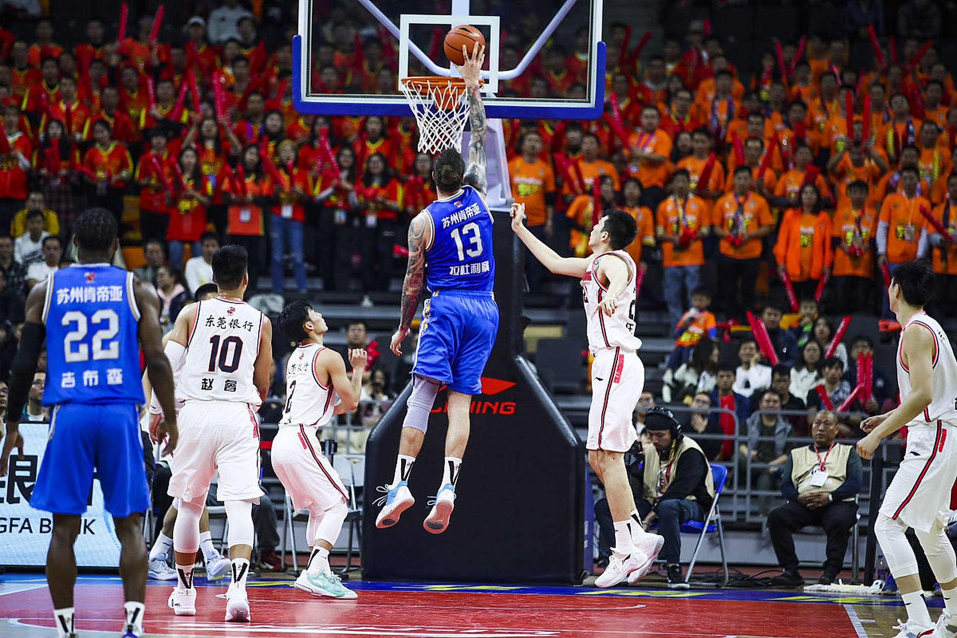 继续主导西 继续主导西