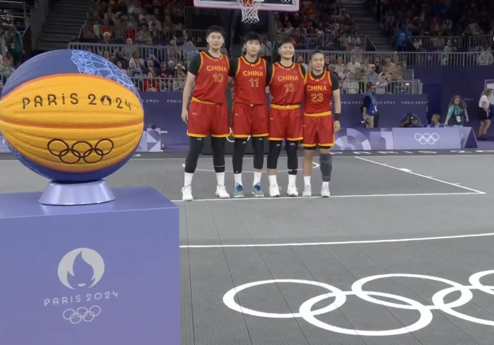 与年轻球员 与年轻球员